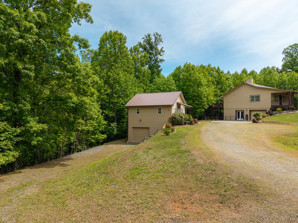 971 White Oak Drive