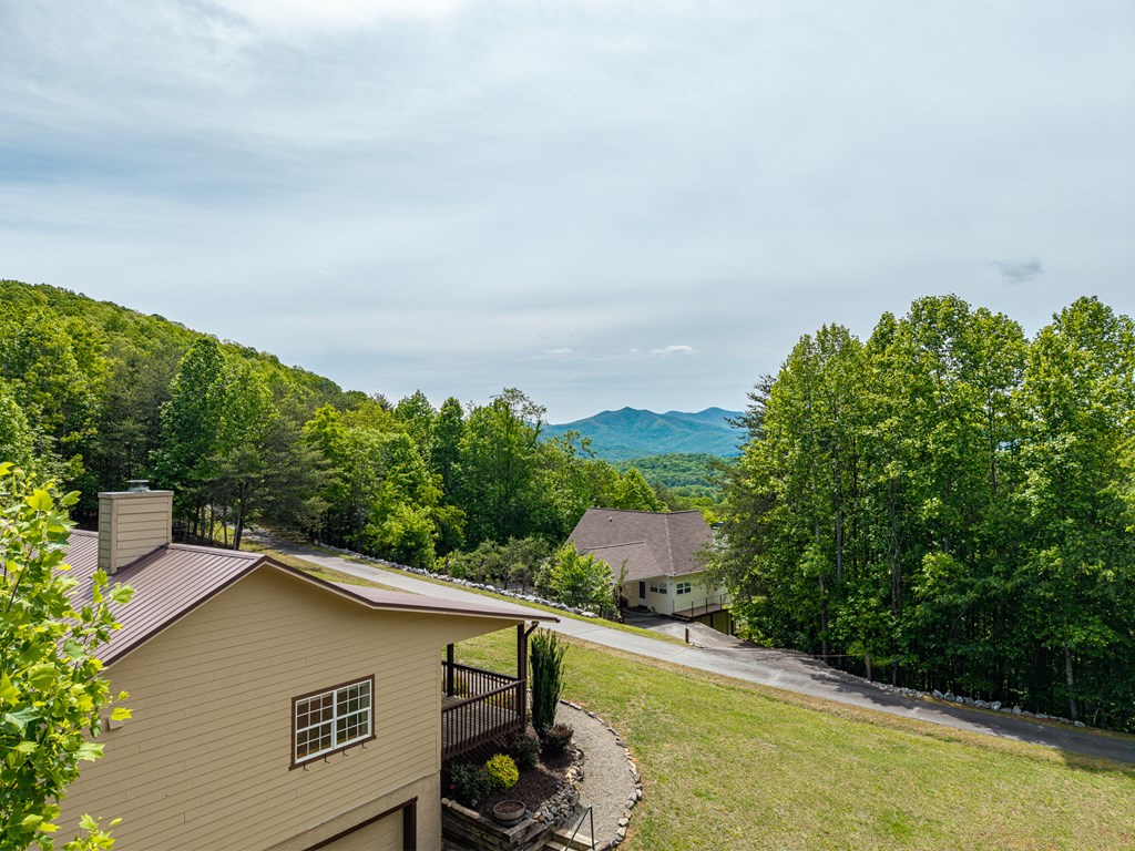 971 White Oak Drive
