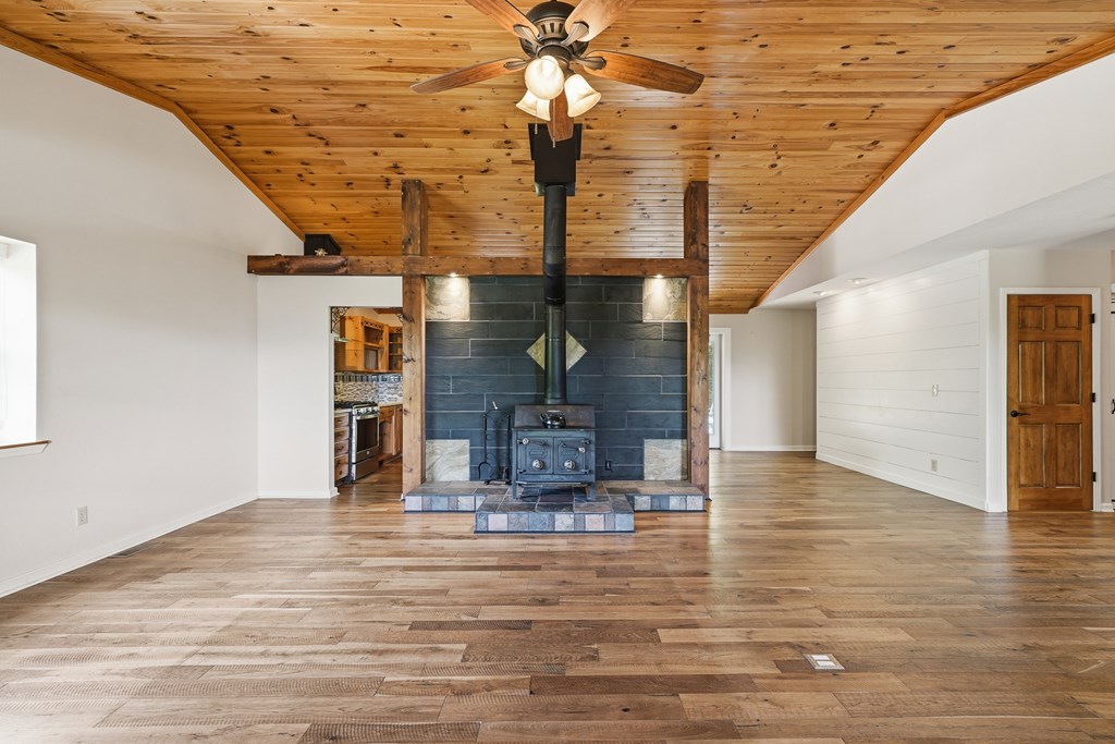 971 White Oak Drive