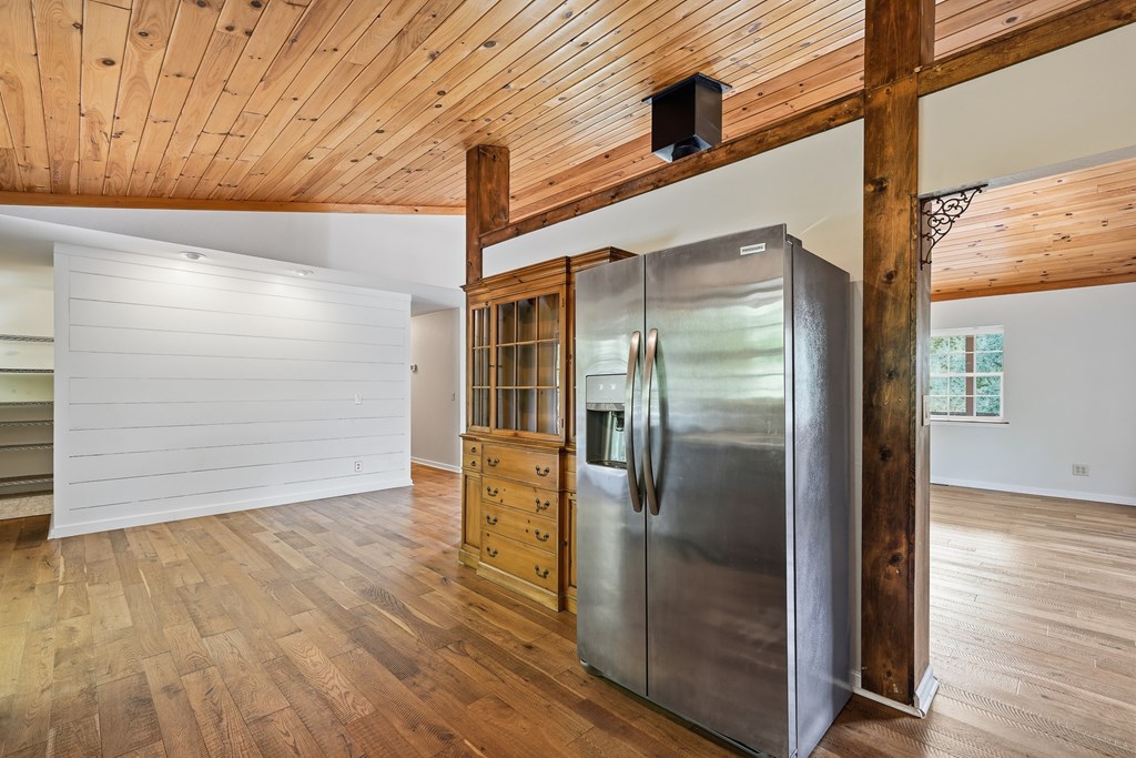 971 White Oak Drive