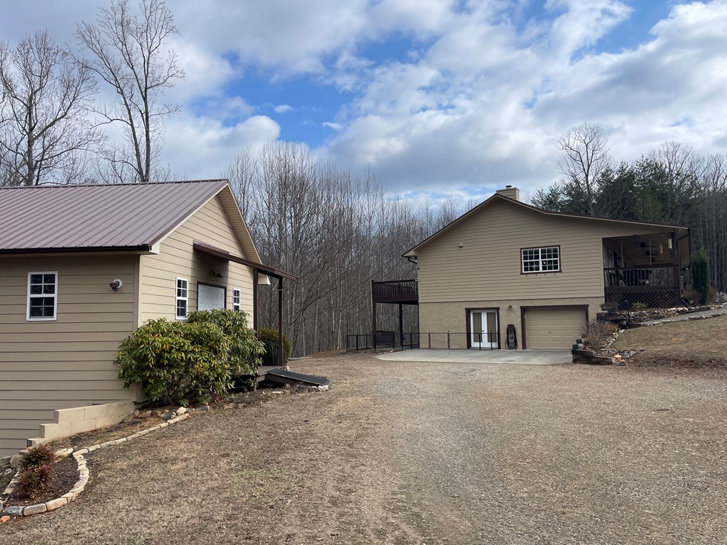 971 White Oak Drive