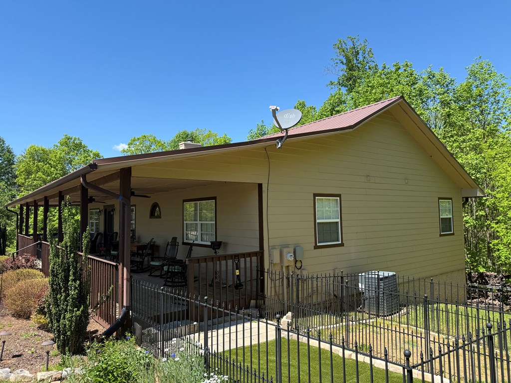 971 White Oak Drive