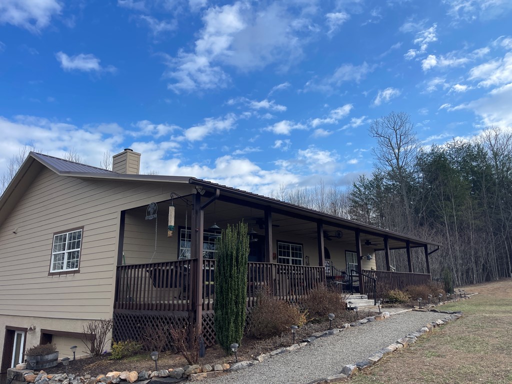 971 White Oak Drive