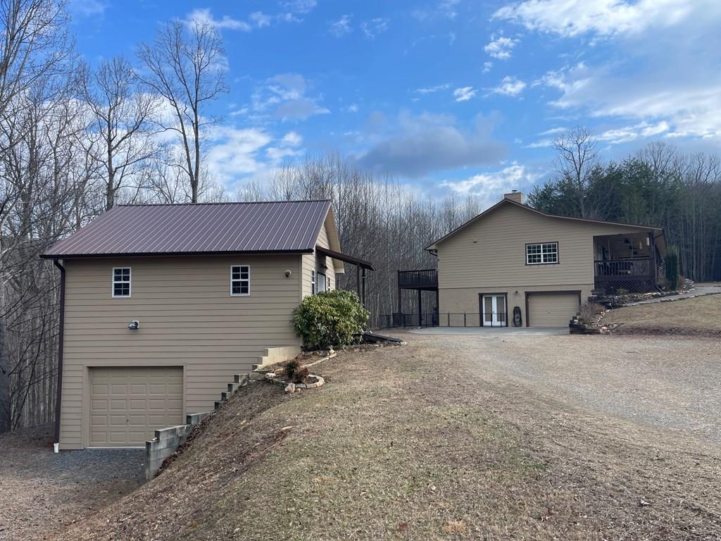 971 White Oak Drive