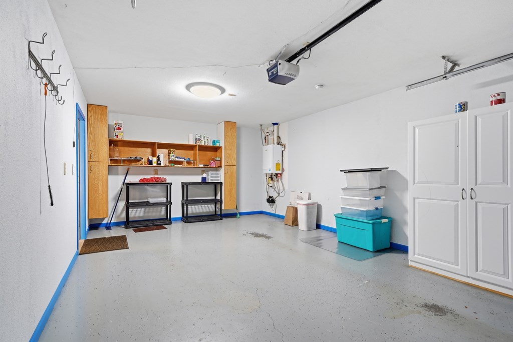 971 White Oak Drive