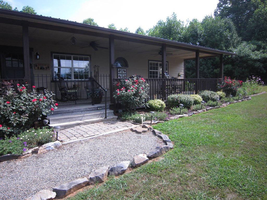 971 White Oak Drive