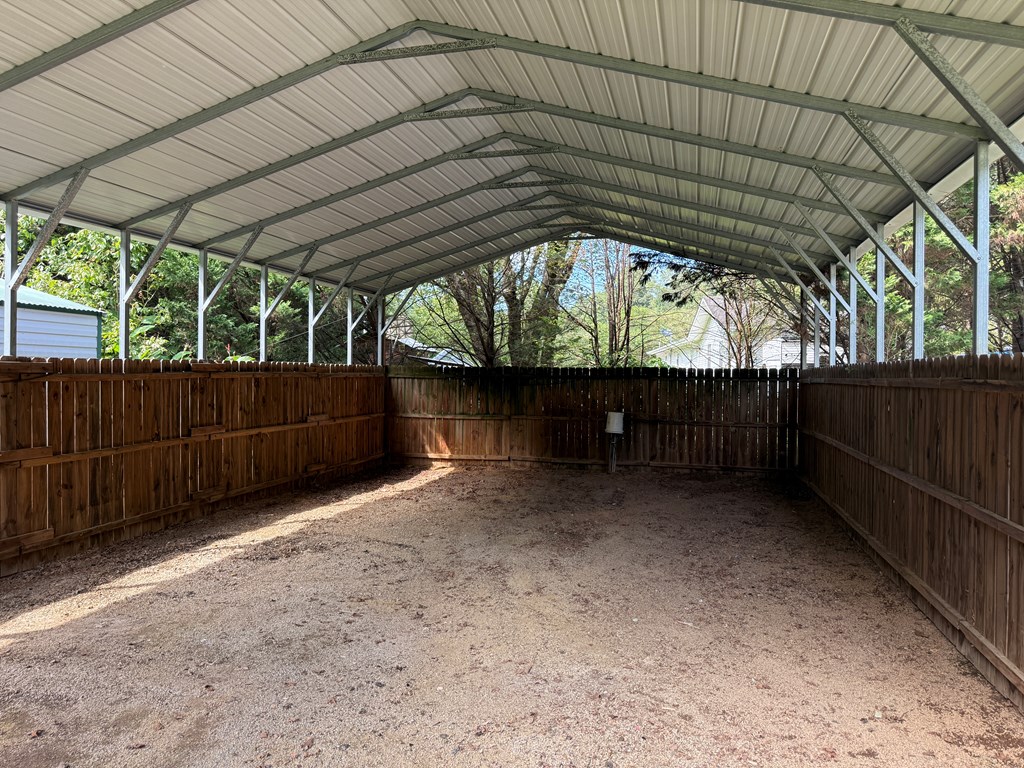 3335 Upper Peachtree Road