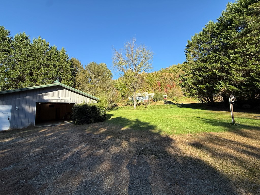 3335 Upper Peachtree Road