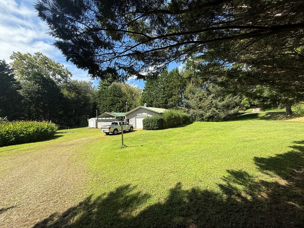 3335 Upper Peachtree Road