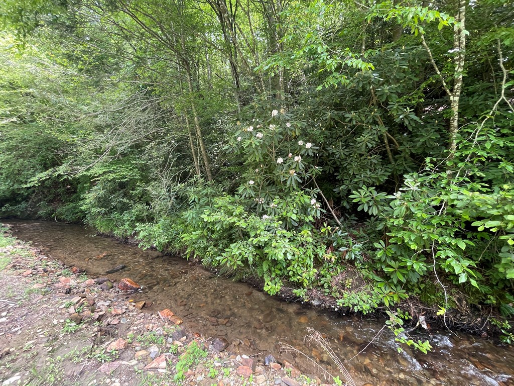 00 West Road