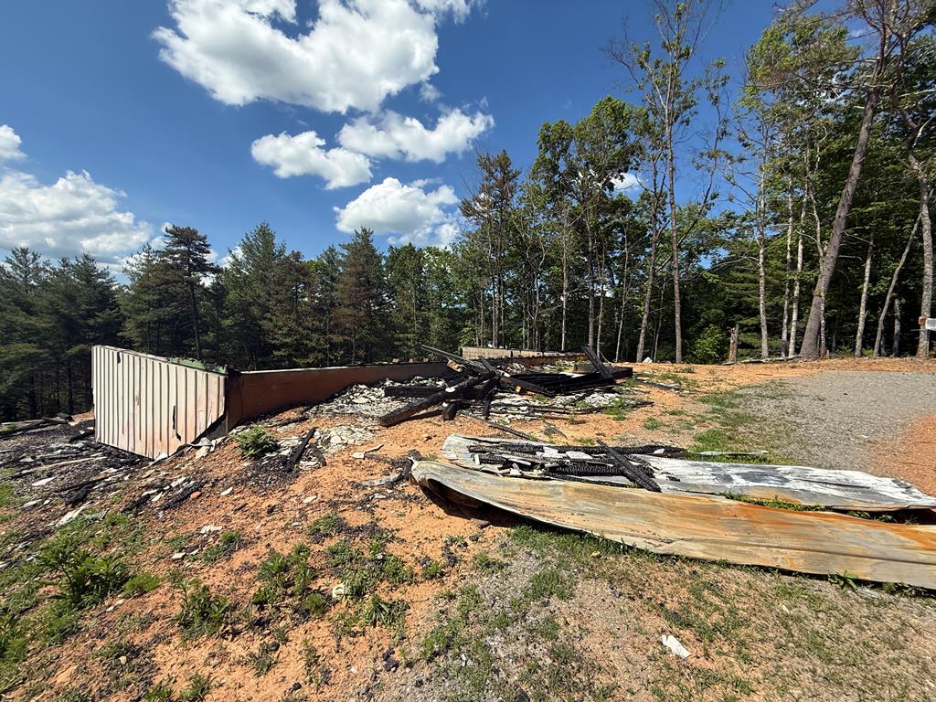 82 Cottage Ridge