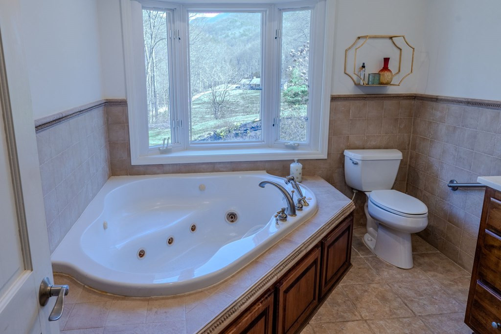 1316 Junaluska Road