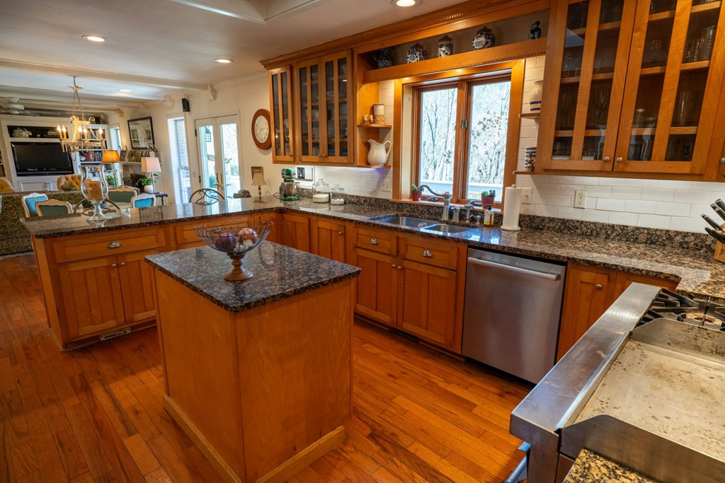 1316 Junaluska Road