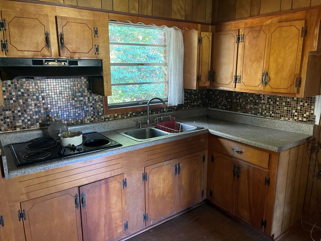 788 Caney Creek