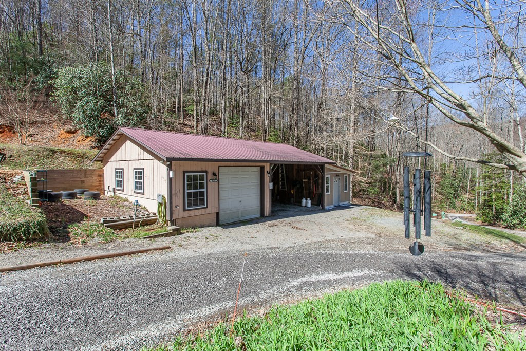 420 Dinkins Creek