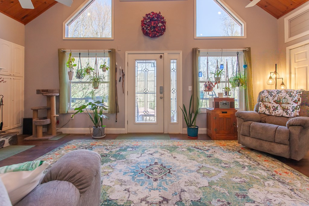420 Dinkins Creek