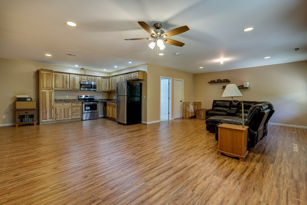 3412 Old Highway 64 West