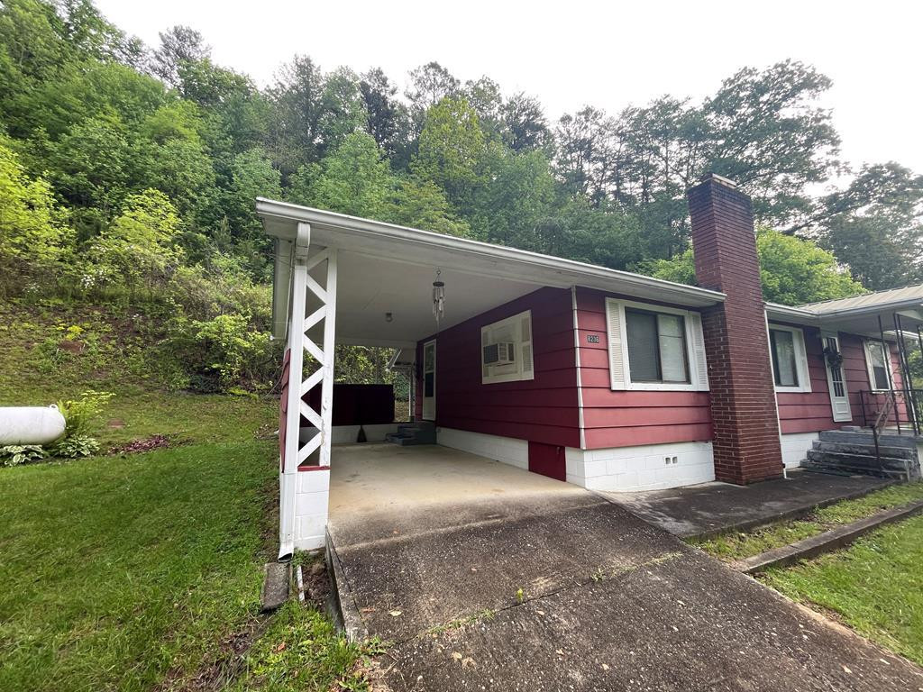 8236 NC Highway 294