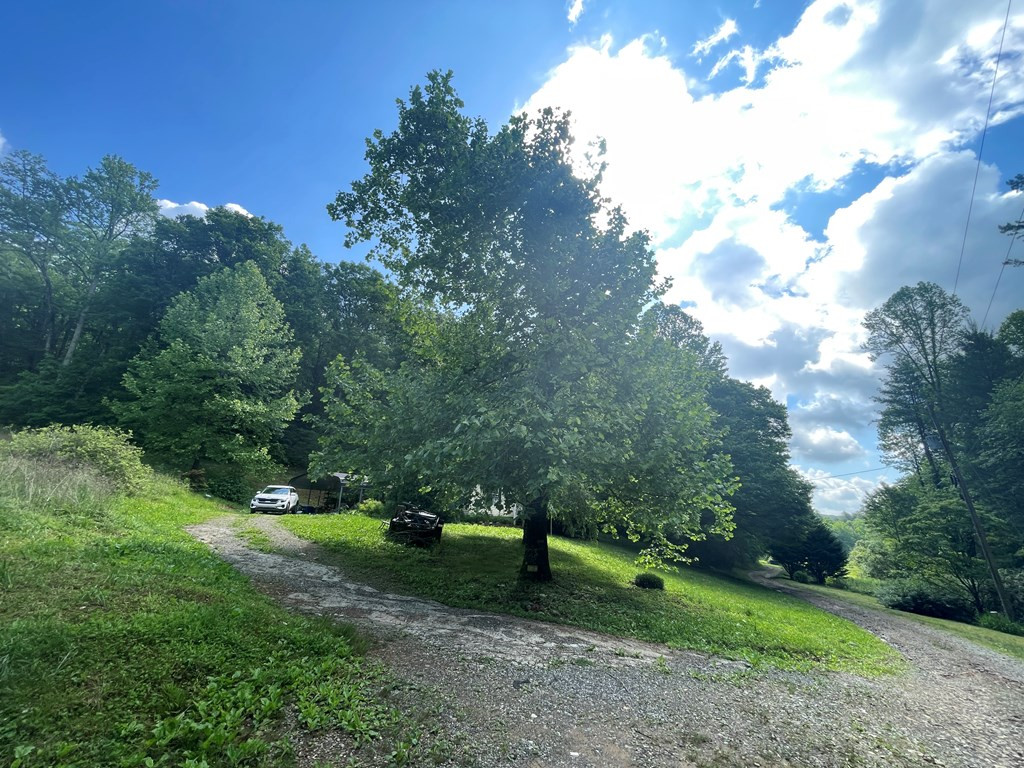410 Graves Valley Road