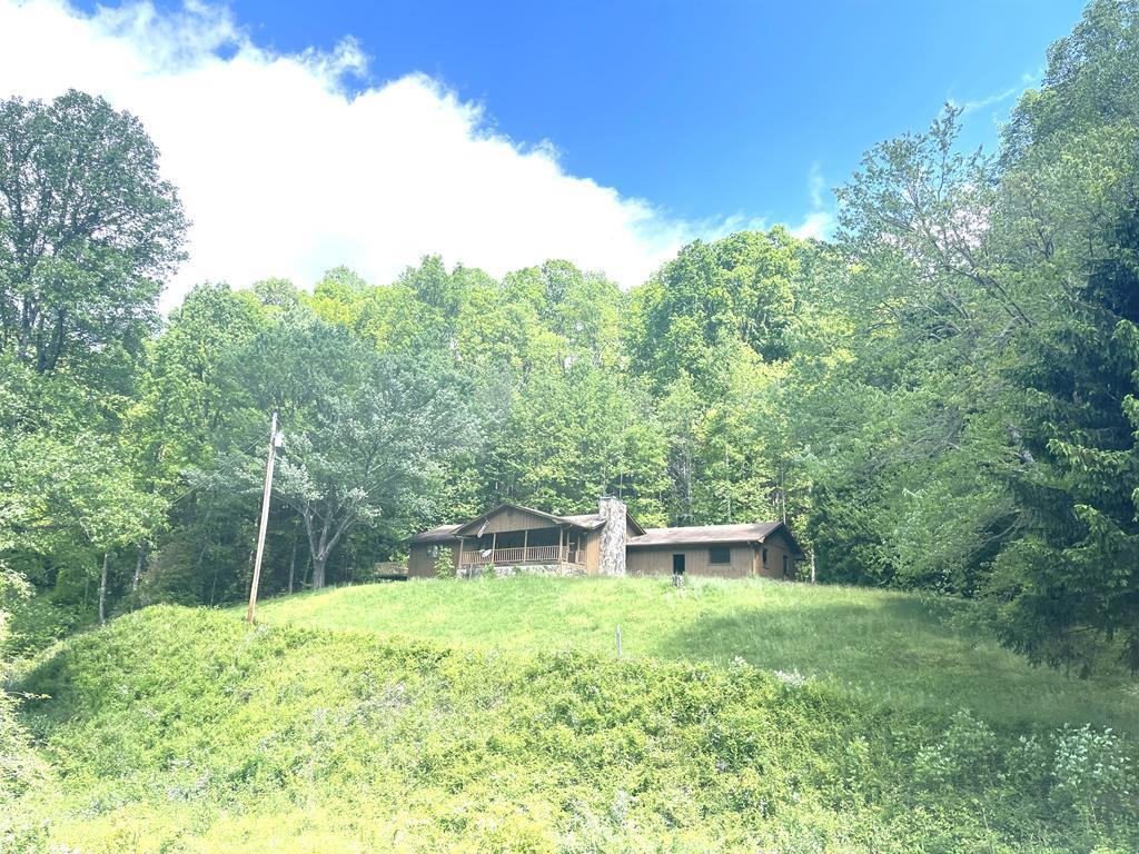 5125 Boiling Springs Road