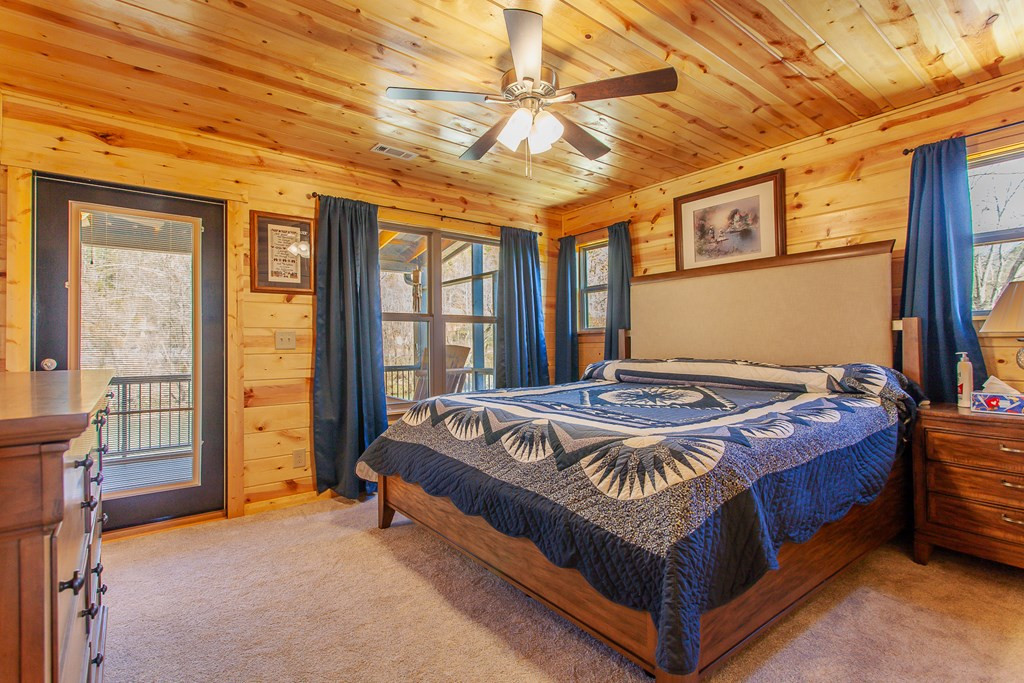1095 Harshaw Farm Drive