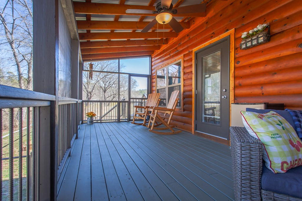 1095 Harshaw Farm Drive