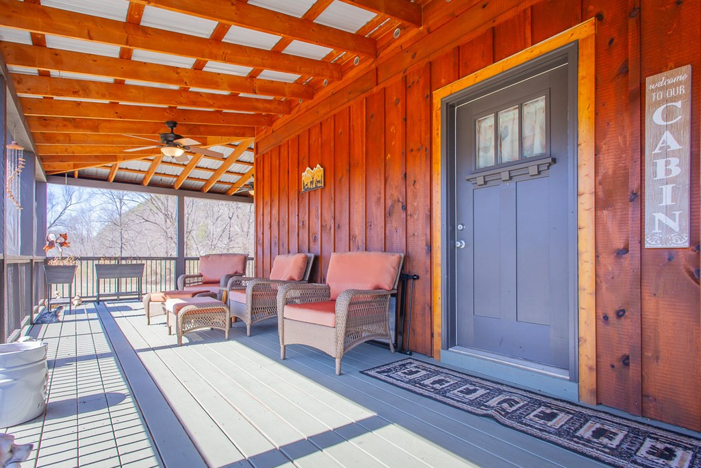 1095 Harshaw Farm Drive