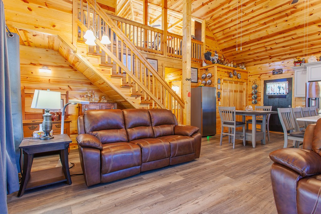 1095 Harshaw Farm Drive