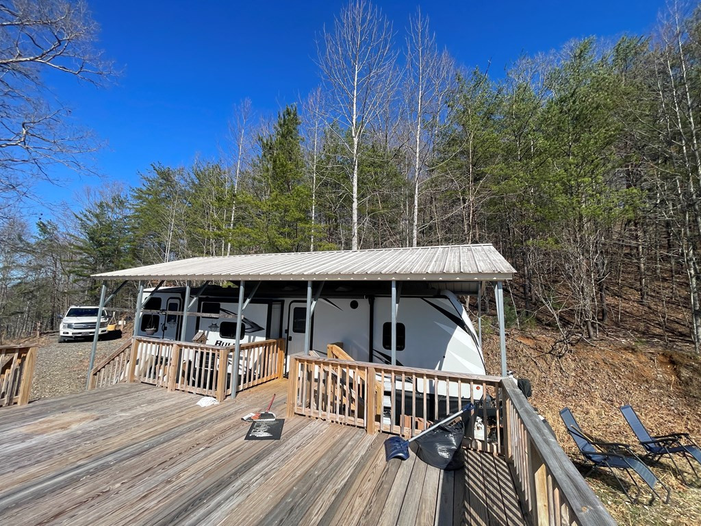 14 Farveu Crest Drive