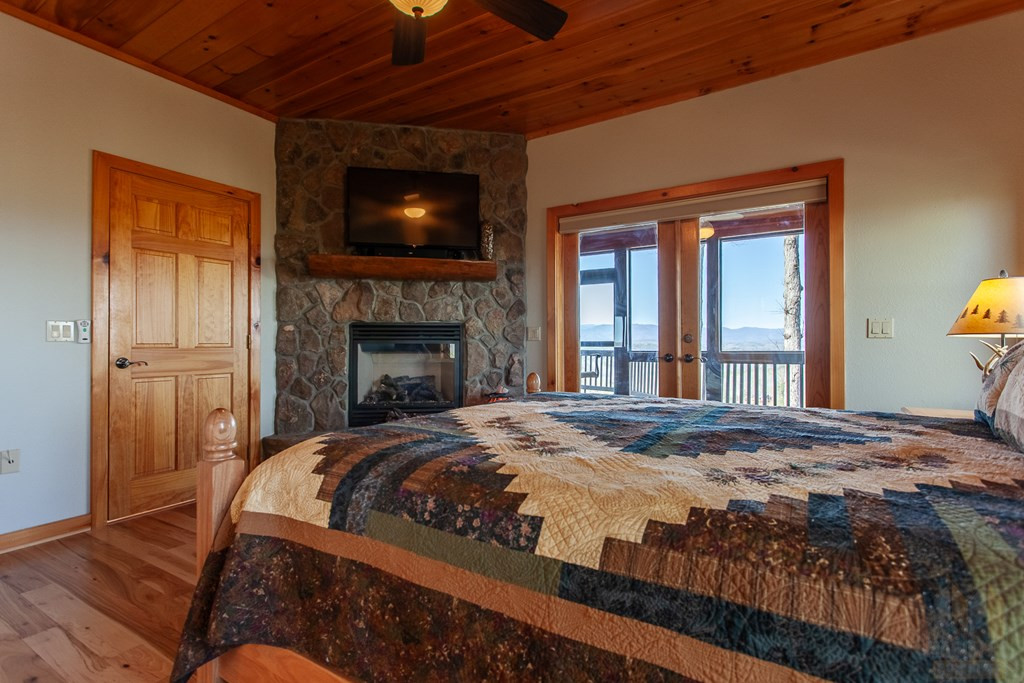 594 Brasstown View Road