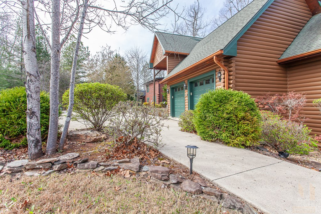 594 Brasstown View Road