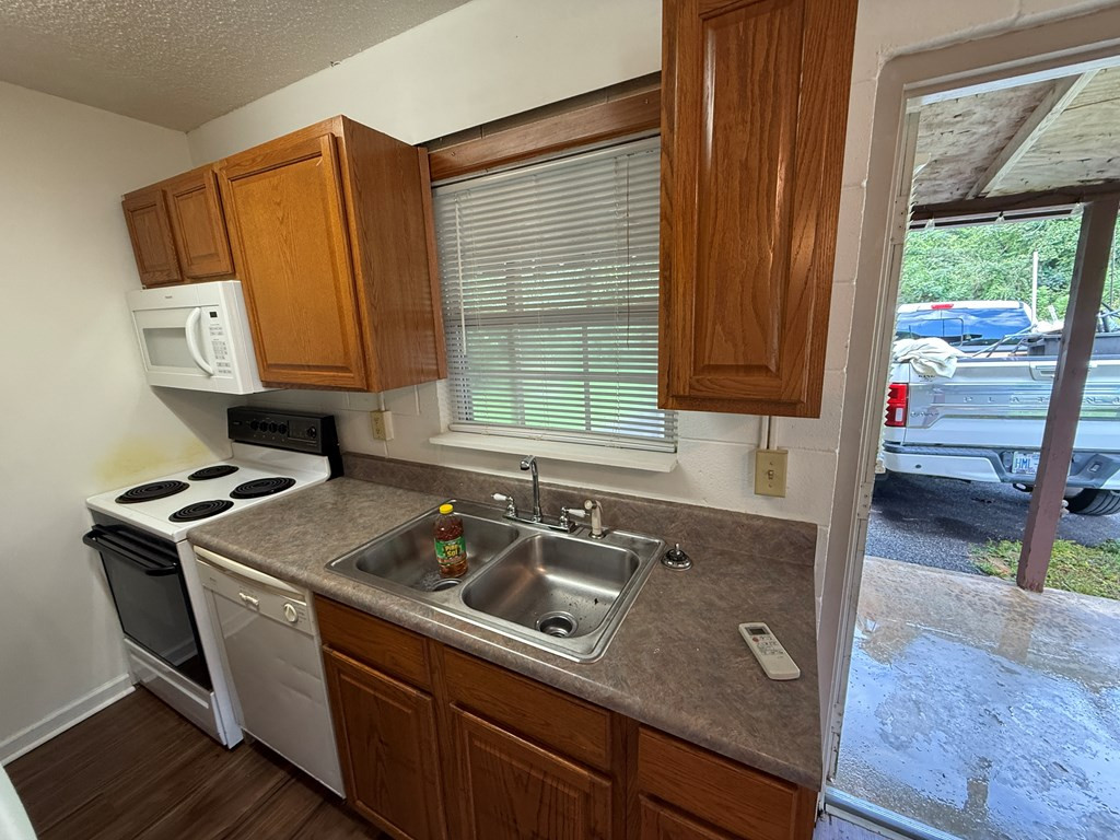 242 Wade Decker Road A