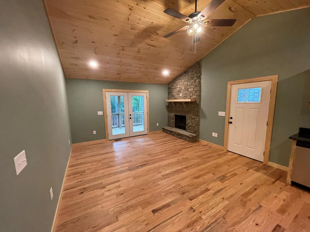 84 Lazy Creek Lane