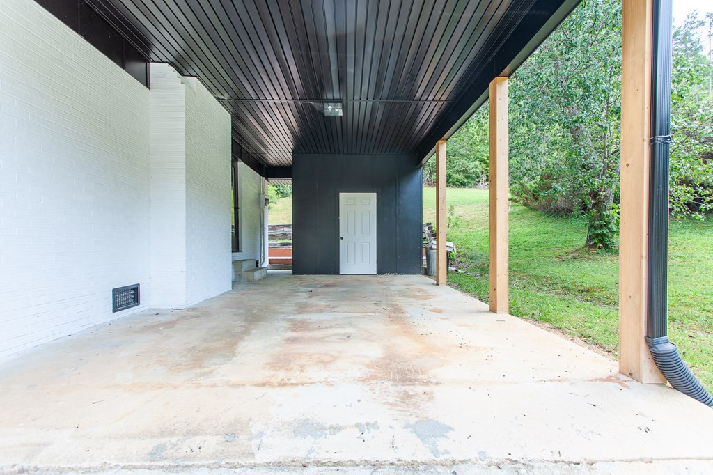 1112 Pleasant