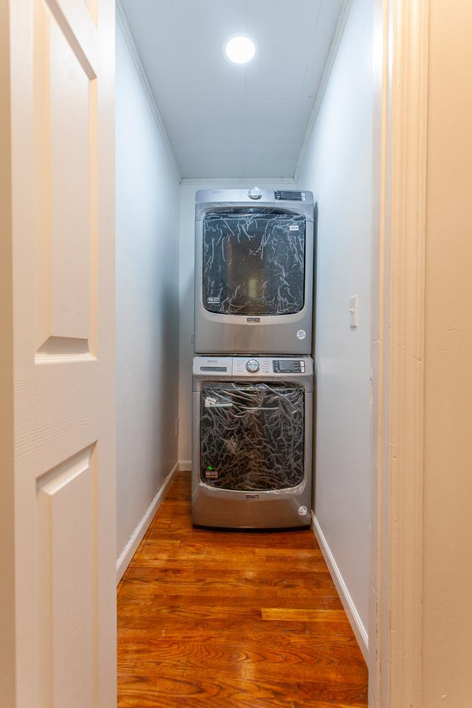 1112 Pleasant