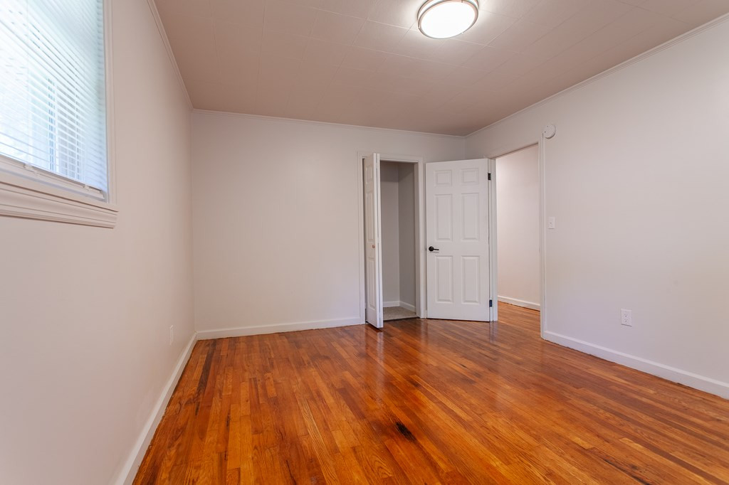 1112 Pleasant