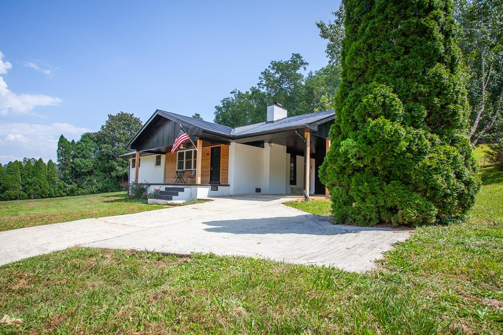 1112 Pleasant