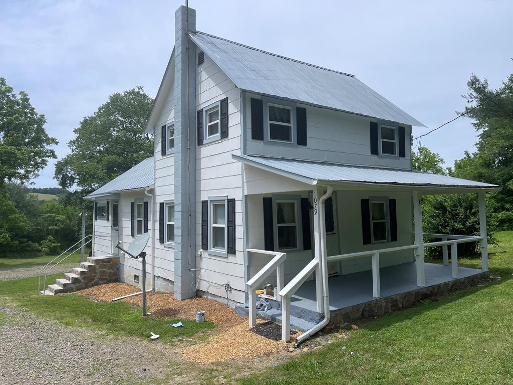 1079 Settawig Road