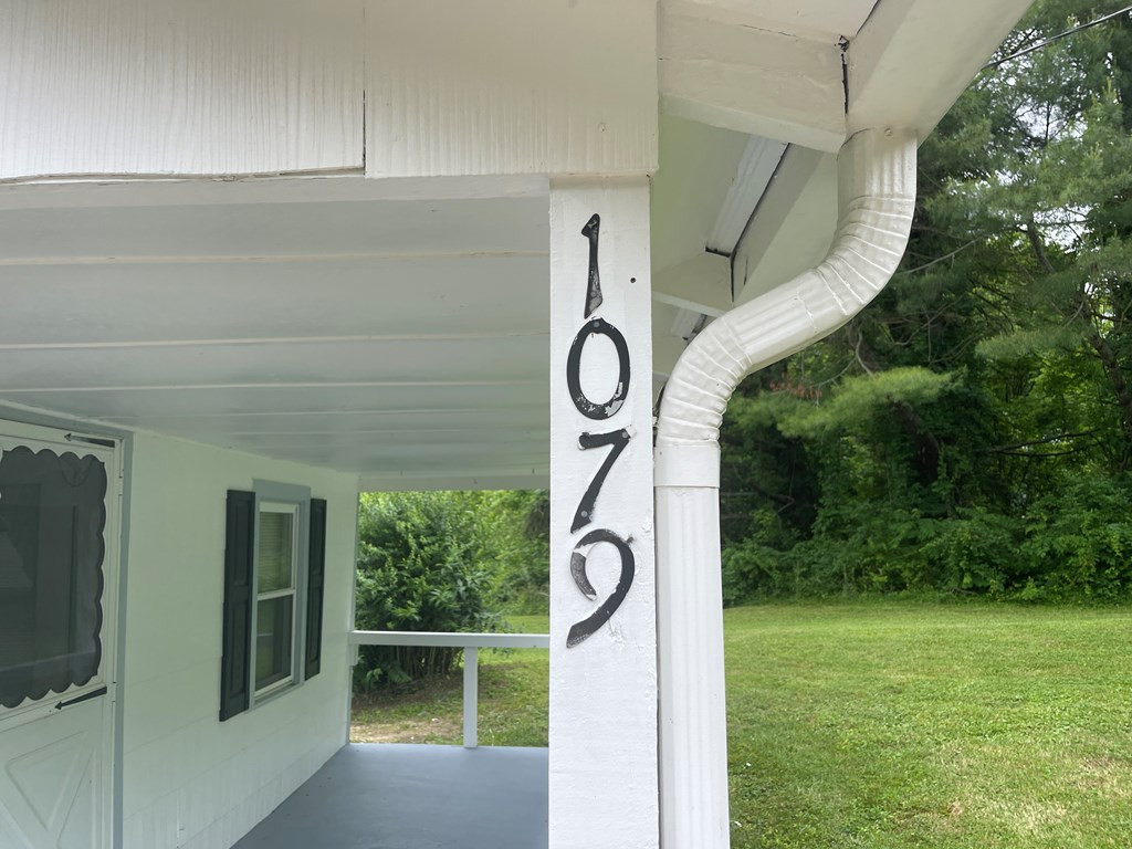 1079 Settawig Road