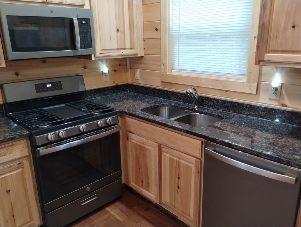 350 Fern Way