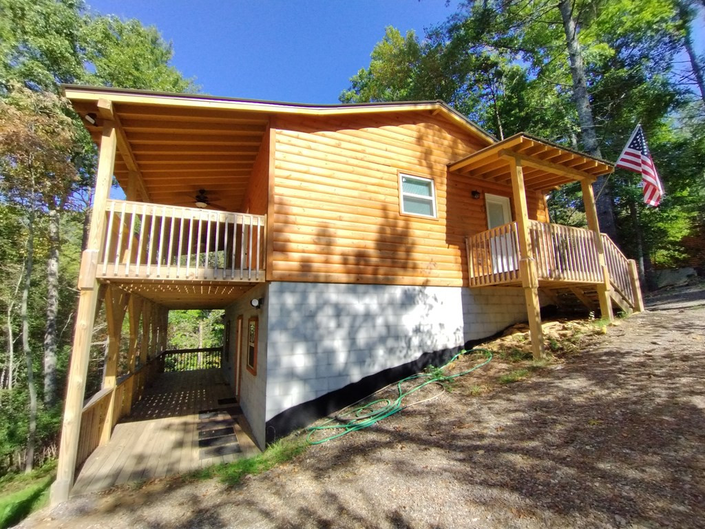 350 Fern Way