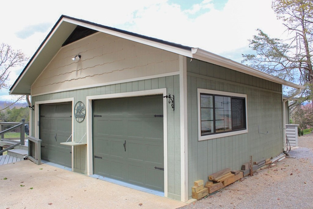 1270 Bourne Drive
