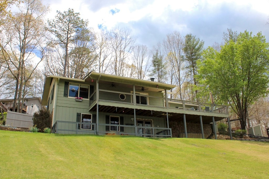 1270 Bourne Drive