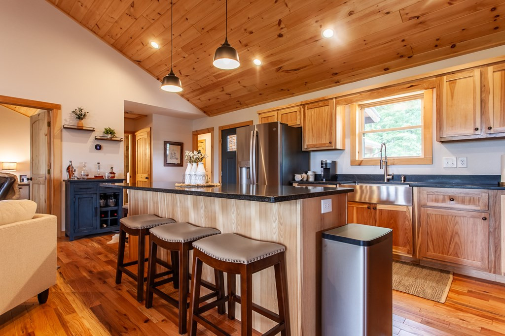 310 Hiwassee Creek Estates