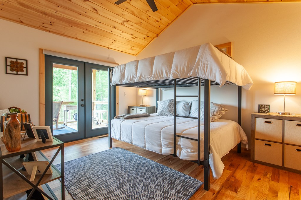 310 Hiwassee Creek Estates