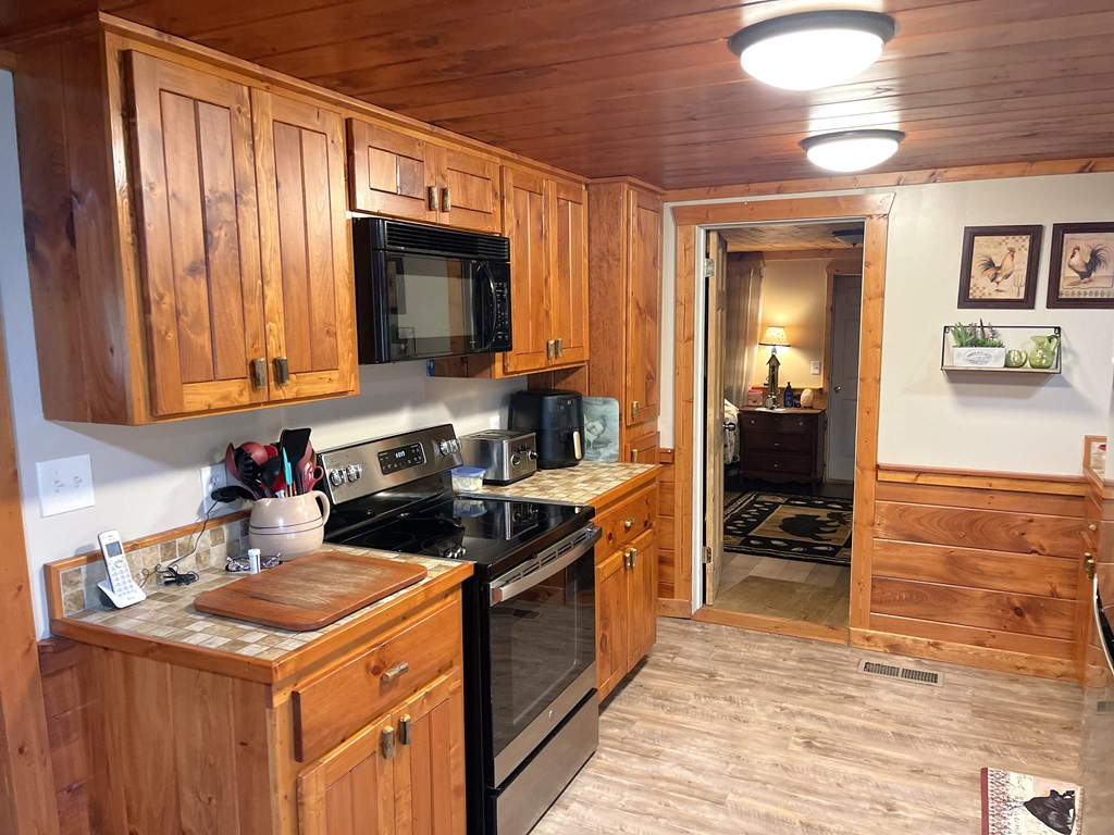 45 Wolfcreek Road