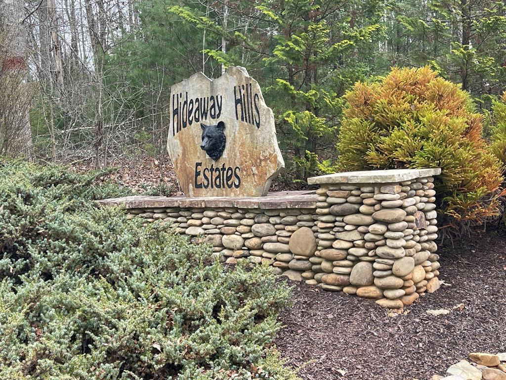 56 & 58 Paw Paw Trail