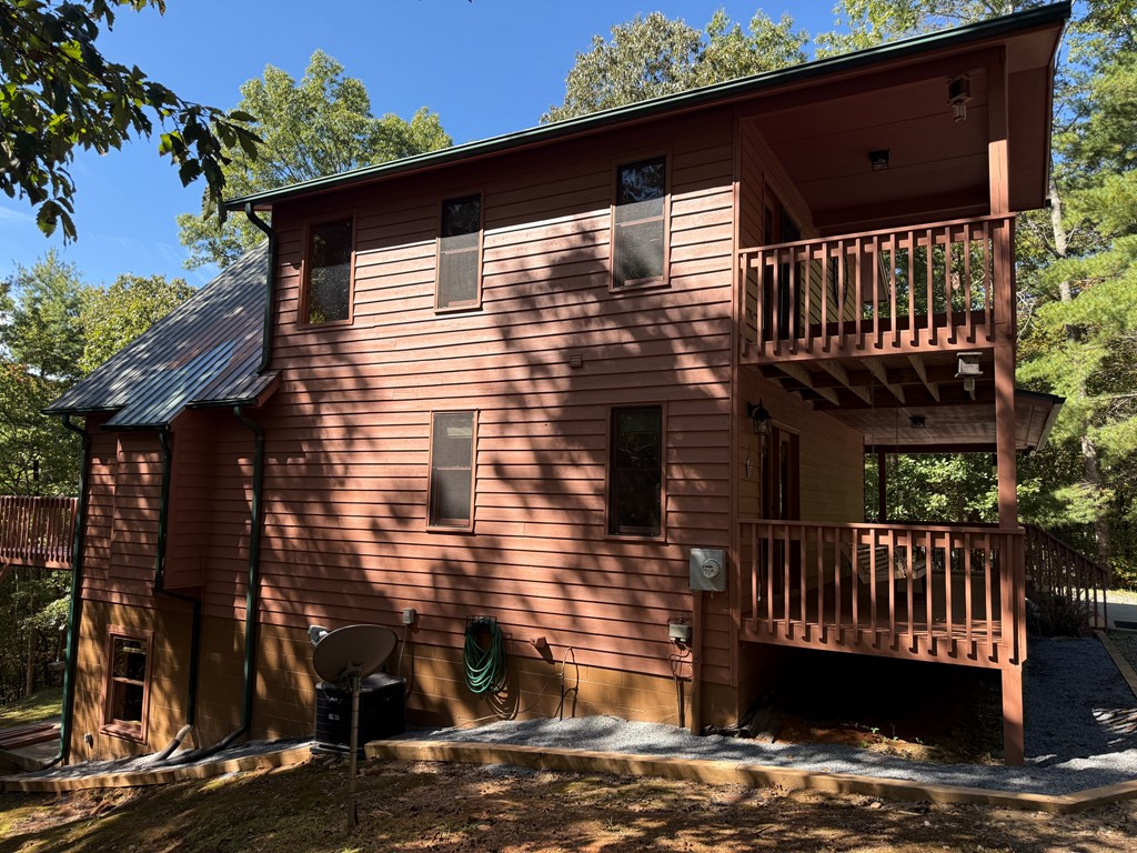 552 Leonard Lane