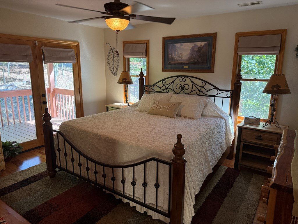 552 Leonard Lane