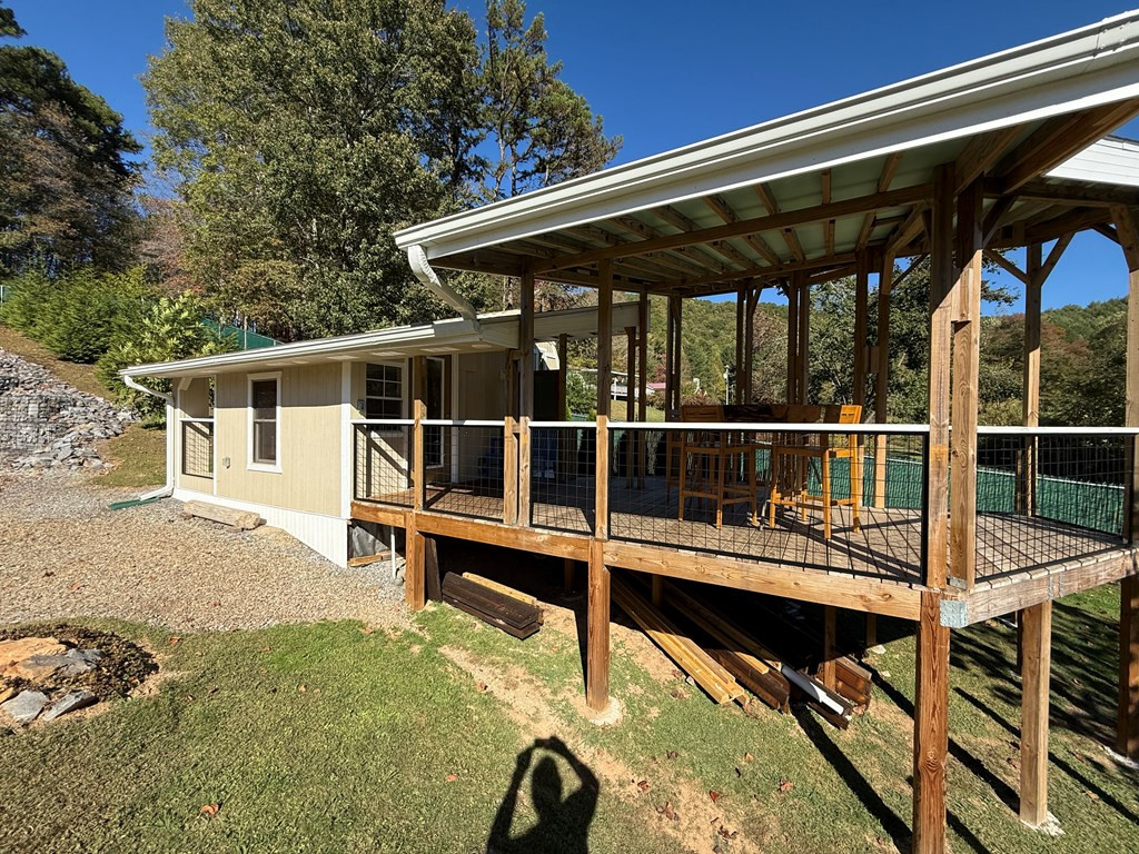 7430 Highway 294